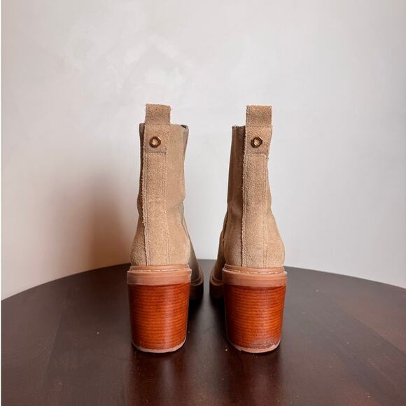 Louise et Cie Varsan Suede Platform Chelsea Boots - Size 6.5 - Picture 5 of 7